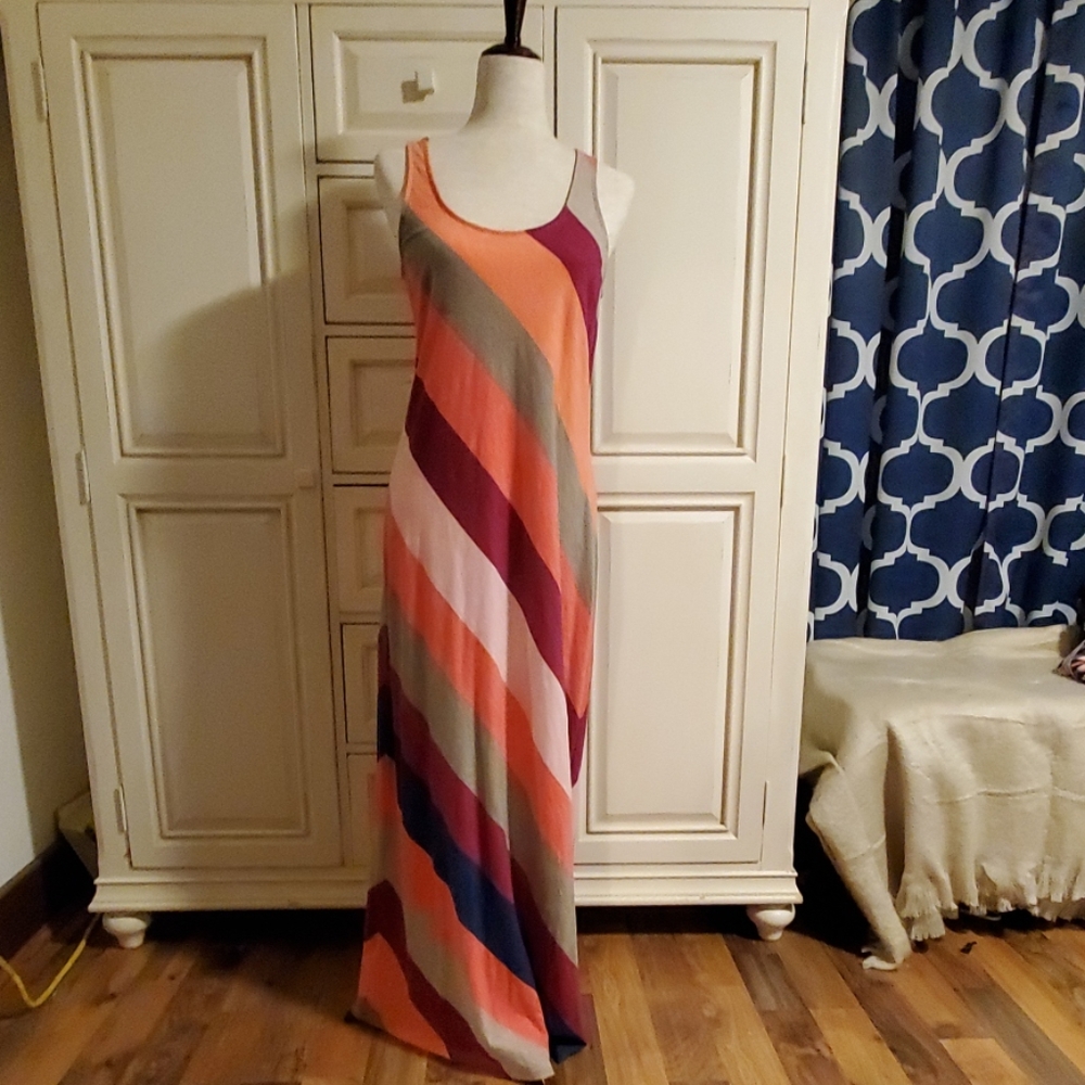 EUC Tommy Bahama Maxi